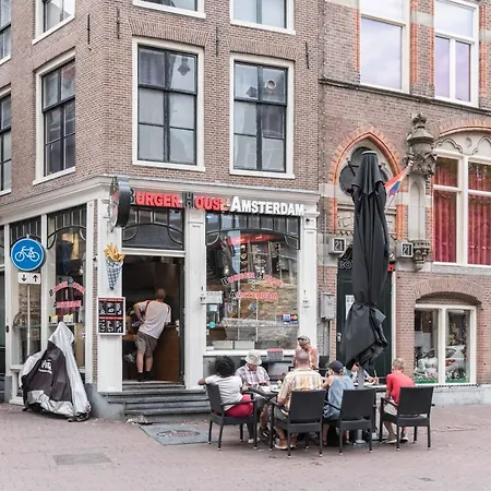 בית הארחה Anny's Warehouse Centre! 4*