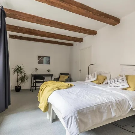 Anny's Warehouse Centre! Bed & Breakfast
